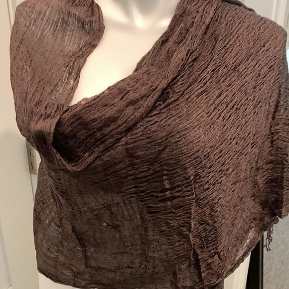 Liz Claiborne Scarf/ Wrap - Picture 5 of 12